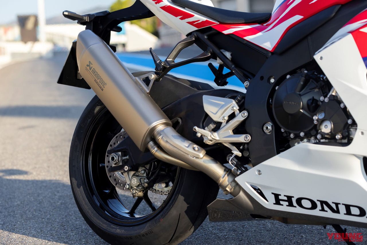 |31周年の初代カラー! ホンダ「CBR1000RR-R SP 30周年カラー」が北米で2023年モデルとして再登板