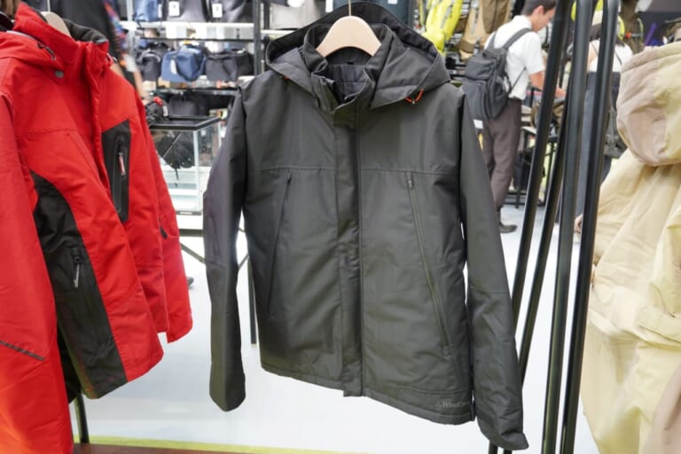 ワークマン|新作発表会|2023-2024秋冬|【速報 ワークマン’23-’24秋冬新作】ライダーの定番ジャケットが大幅スペックアップ! 純ダウンシュラフも新登場