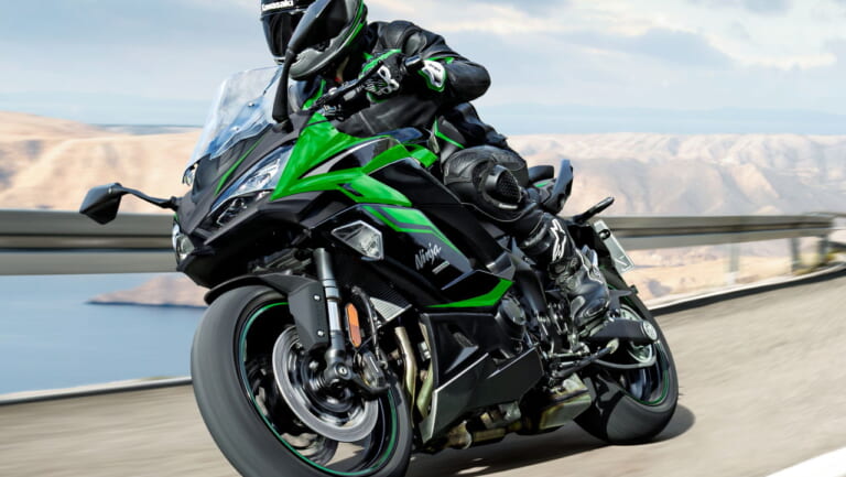 全3色に増えた! カワサキ「ニンジャ1000SX」カラーバリエーションを一新