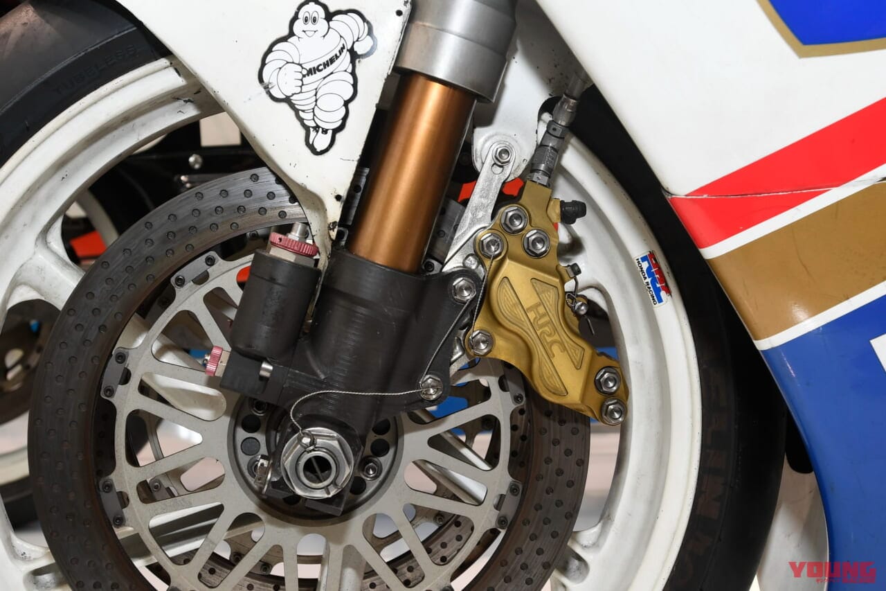 1990 NV0H ワイン・ガードナー|18年で10回の王座を獲得した、ホンダ「NSR500」の変遷 “二輪世界グランプリ Garage Collection”