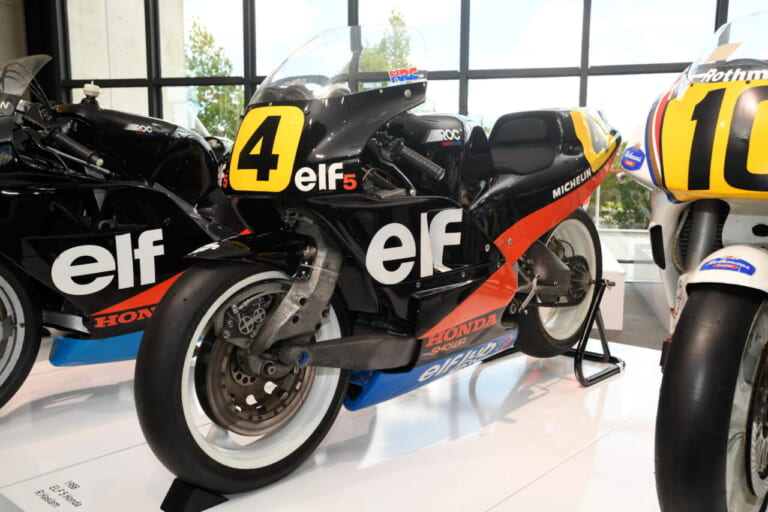 1988 elf5 ロン・ハスラム|異端のエルフ、最後の2ストVツイン、最初のMotoGPレーサーに昂ぶる‼ “二輪世界グランプリ Garage Collection”