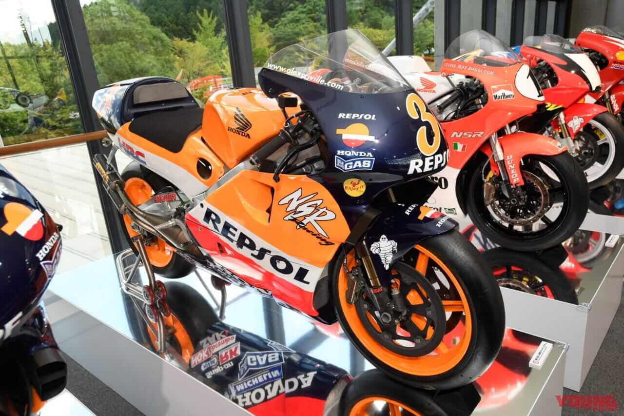 1999 NV0Z アレックス・クリビーレ|18年で10回の王座を獲得した、ホンダ「NSR500」の変遷 “二輪世界グランプリ Garage Collection”