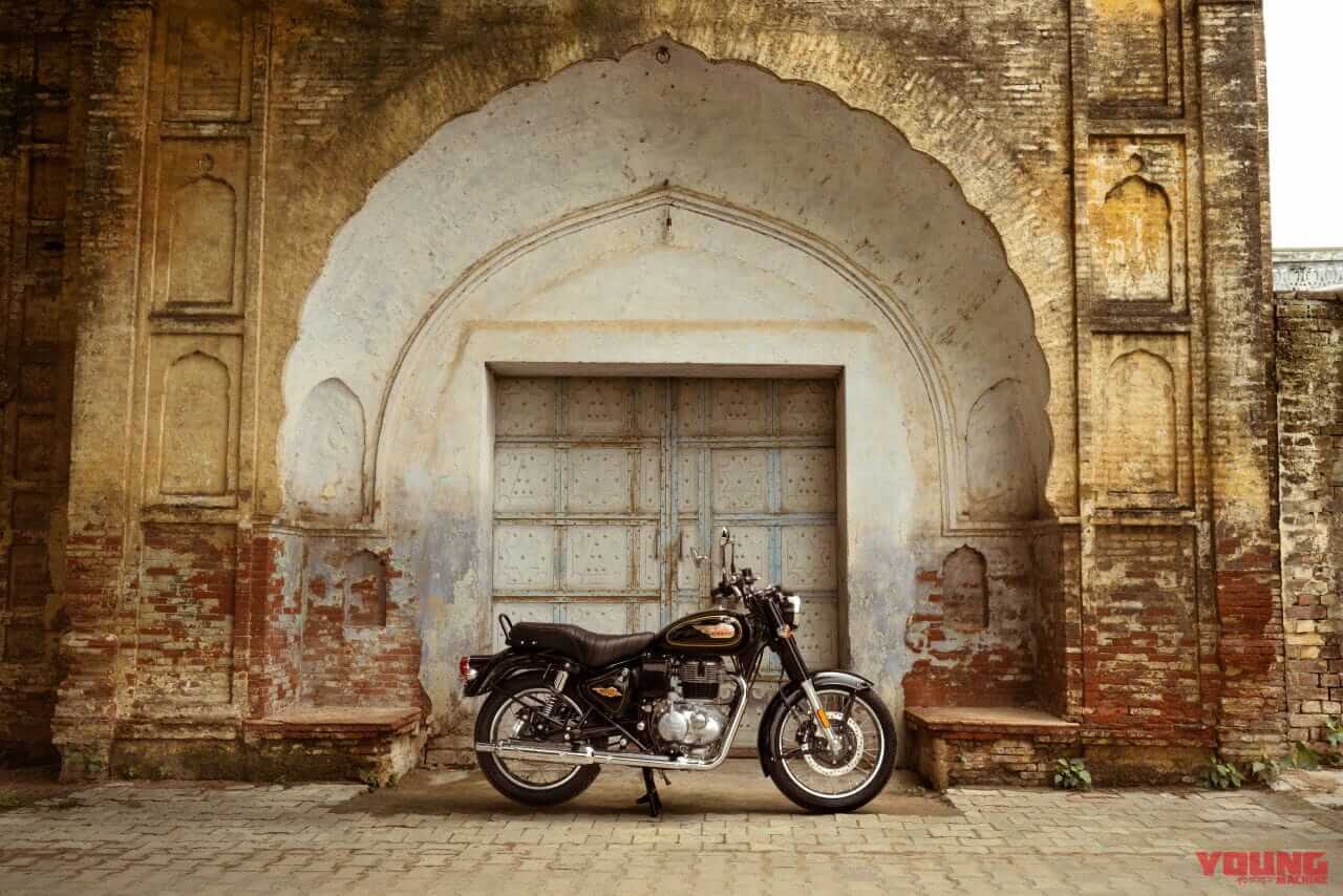 |ロイヤルエンフィールド新型「BULLET 350」登場! 読み方は「ブリット サンゴーマル」で国内導入も確定!