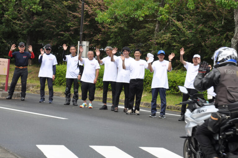 KATANAミーティング2023|【SCOOP!】次期KATANAはGSX1100S再来か?! タンク容量も増える?! 「KATANAミーティング2023」でスズキの開発者が進化を約束ッ!!