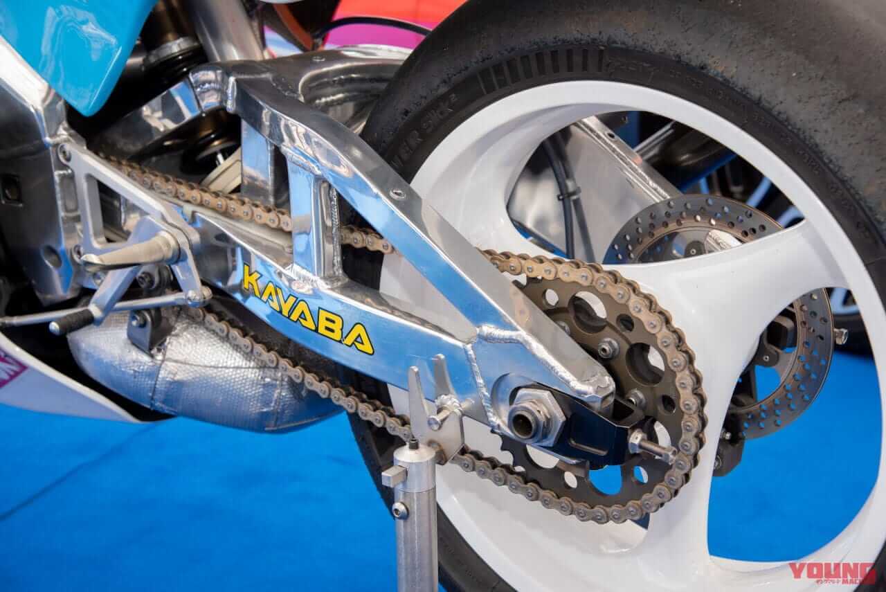 |【限定5台】ラッキーストライクカラーのスズキ「GSX-8S ケビン・シュワンツ エディション」登場! ゼッケン34の王座獲得から30周年【海外】