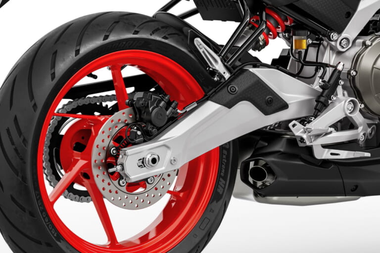 アプリリア|RS457|アプリリア新型「RS457」登場! 新開発2気筒エンジン、3段階のライディングモードを採用したミドルスポーツ
