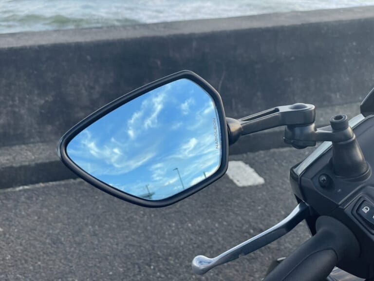 シグナスグリファス|ミラー|【新車バイク4台 モニターレポート】ヤマハ・シグナスグリファス編:その4「カスタム編」