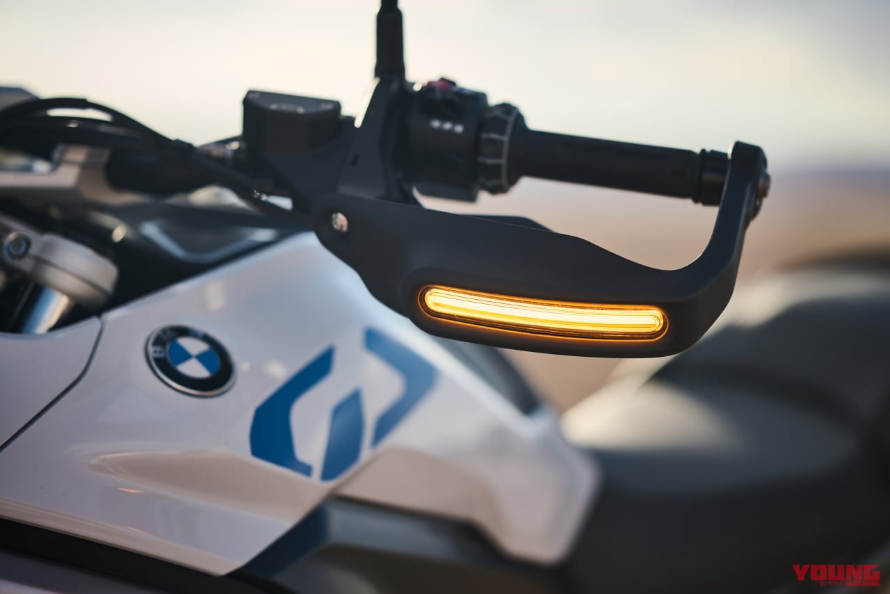 BMW R1300GS|BMW新型「R1300GS」は284万3000円から! 145psの新作エンジンと12kgの軽量化、自動車高調整や追従クルコン新装備で受注開始