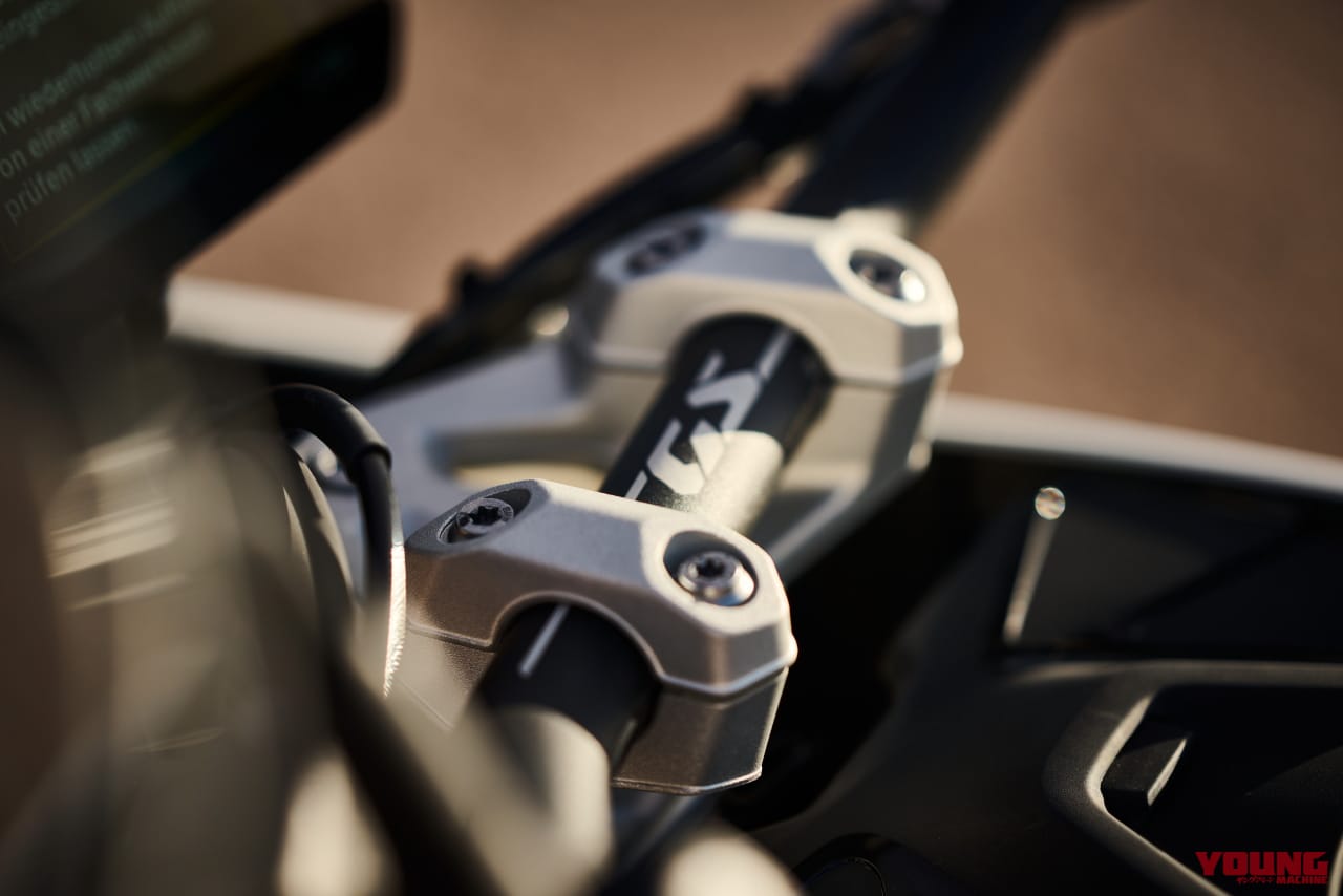 |BMW新型「R1300GS」は284万3000円から! 145psの新作エンジンと12kgの軽量化、自動車高調整や追従クルコン新装備で受注開始