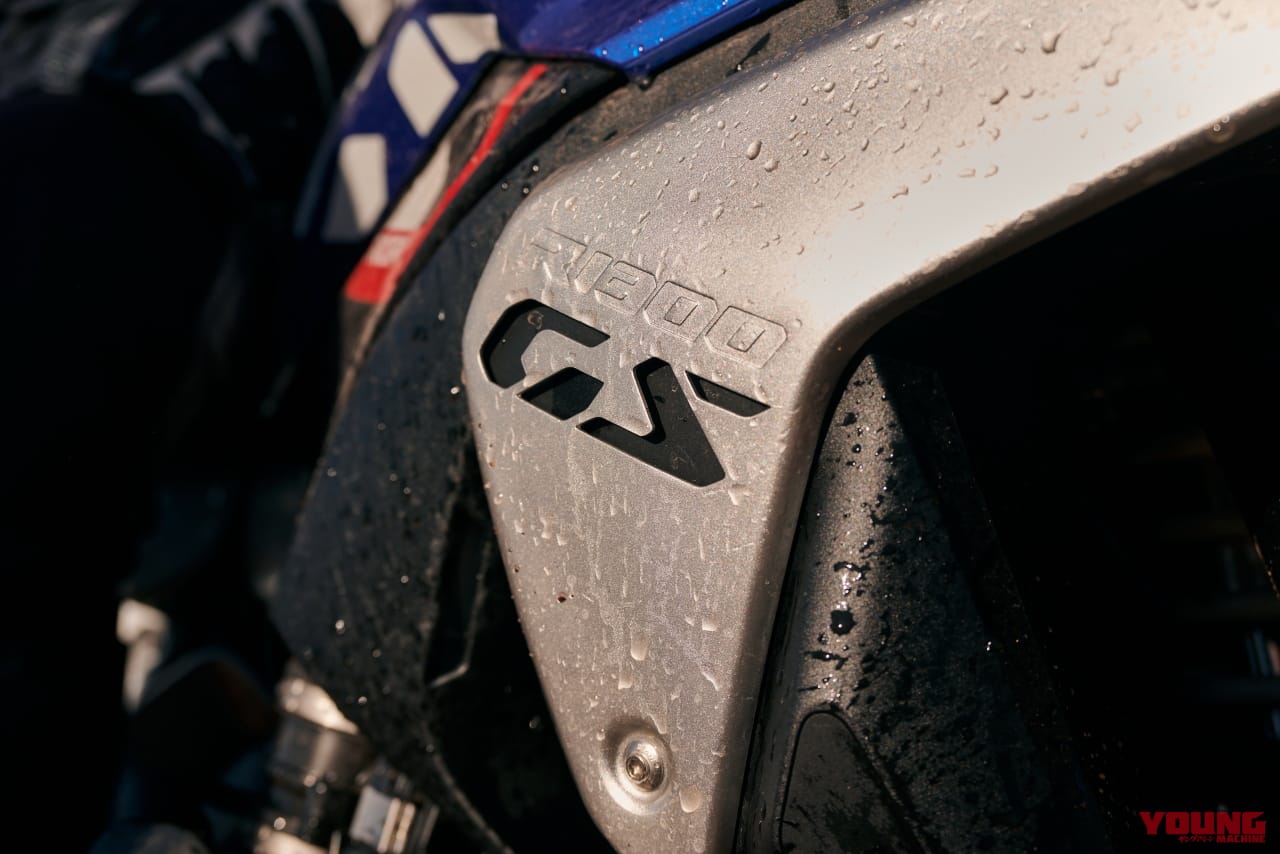 |BMW新型「R1300GS」は284万3000円から! 145psの新作エンジンと12kgの軽量化、自動車高調整や追従クルコン新装備で受注開始