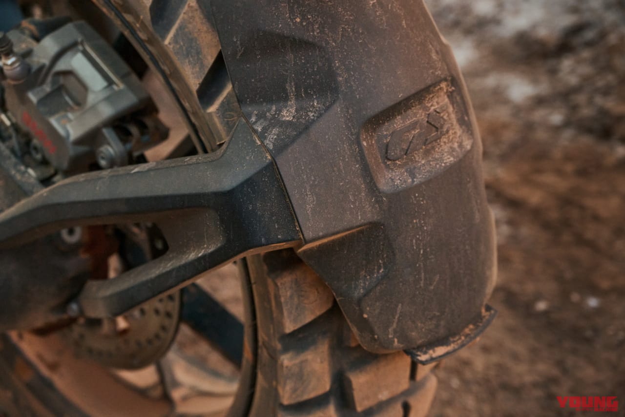 |BMW新型「R1300GS」は284万3000円から! 145psの新作エンジンと12kgの軽量化、自動車高調整や追従クルコン新装備で受注開始