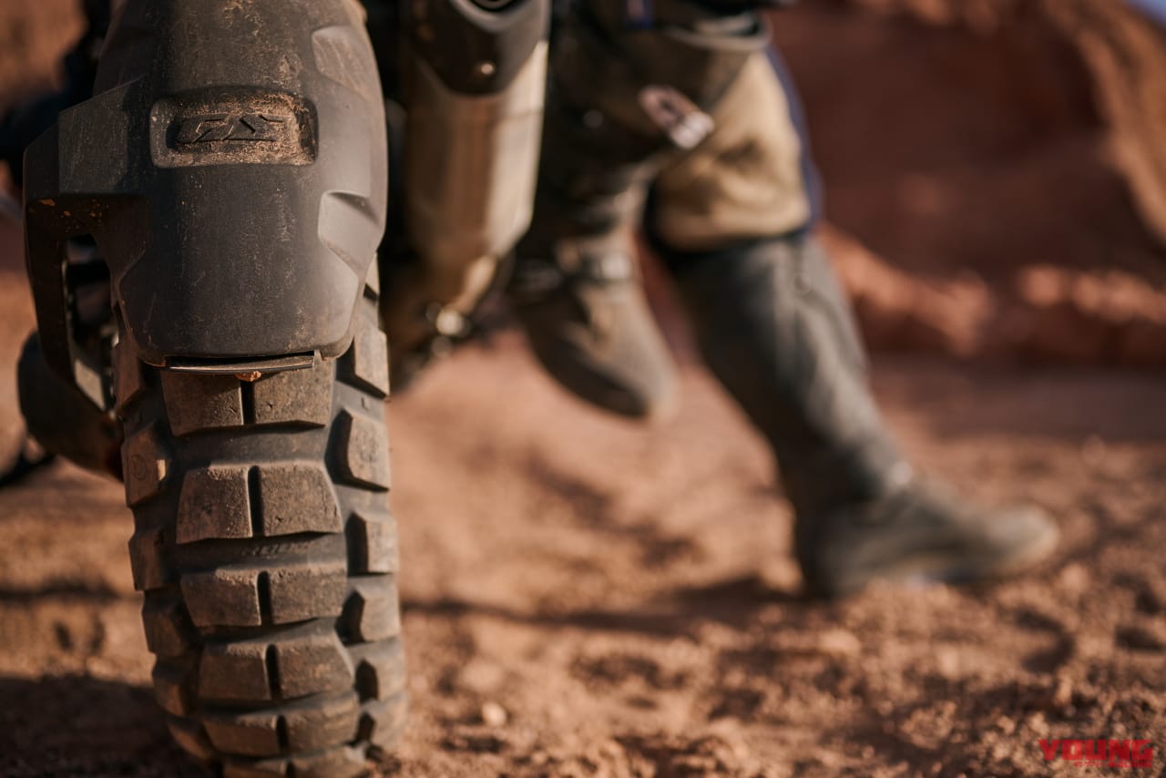 |BMW新型「R1300GS」登場! 145psの完全新作エンジンと12kgの軽量化、自動車高調整や追従クルコンを新装備