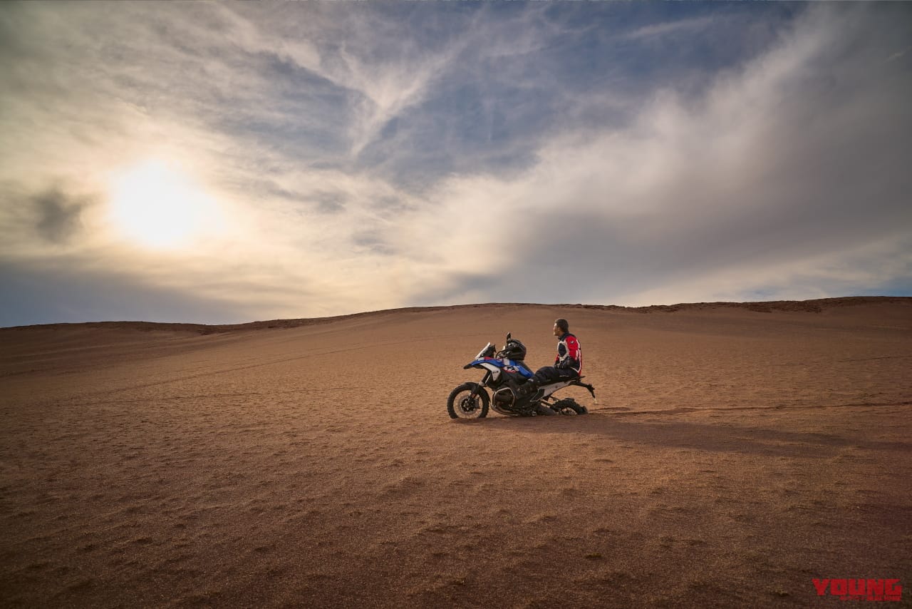 |BMW新型「R1300GS」は284万3000円から! 145psの新作エンジンと12kgの軽量化、自動車高調整や追従クルコン新装備で受注開始