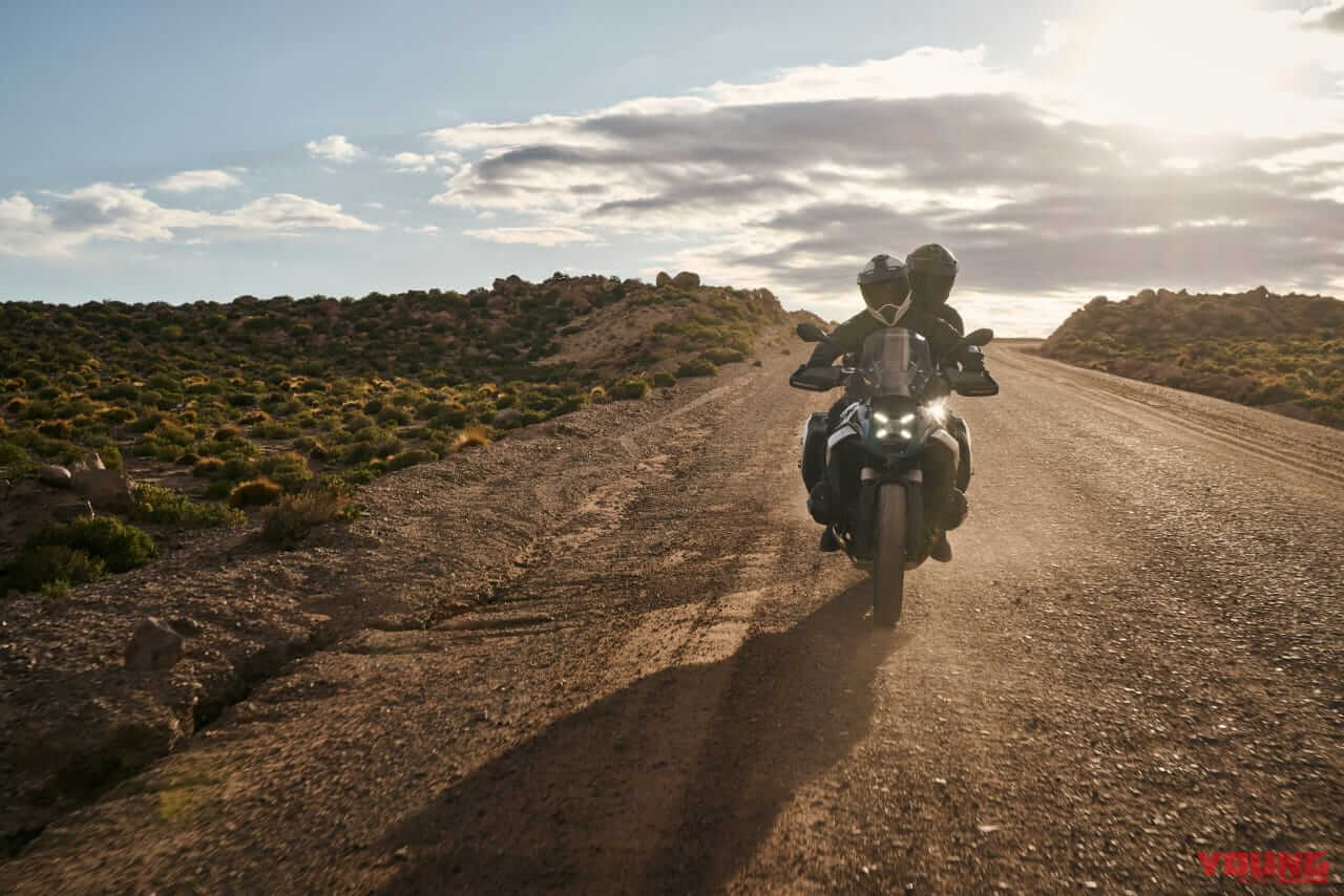 |BMW新型「R1300GS」は284万3000円から! 145psの新作エンジンと12kgの軽量化、自動車高調整や追従クルコン新装備で受注開始