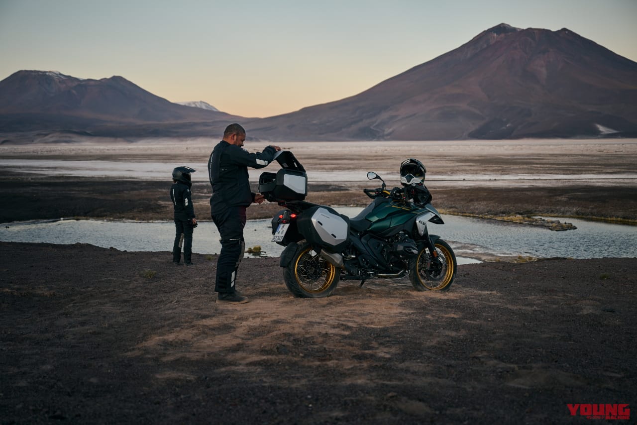 |BMW新型「R1300GS」は284万3000円から! 145psの新作エンジンと12kgの軽量化、自動車高調整や追従クルコン新装備で受注開始