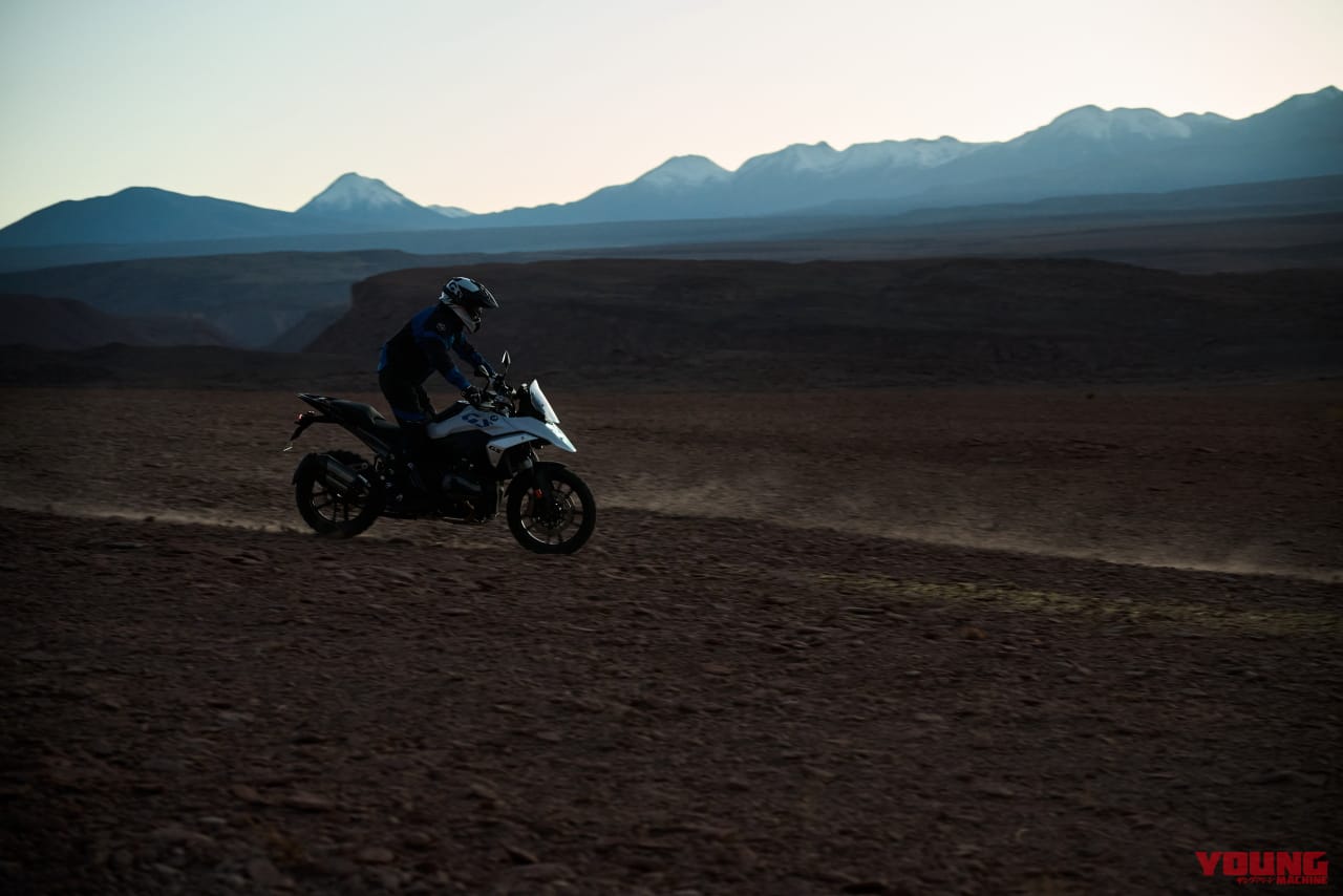 |BMW新型「R1300GS」は284万3000円から! 145psの新作エンジンと12kgの軽量化、自動車高調整や追従クルコン新装備で受注開始