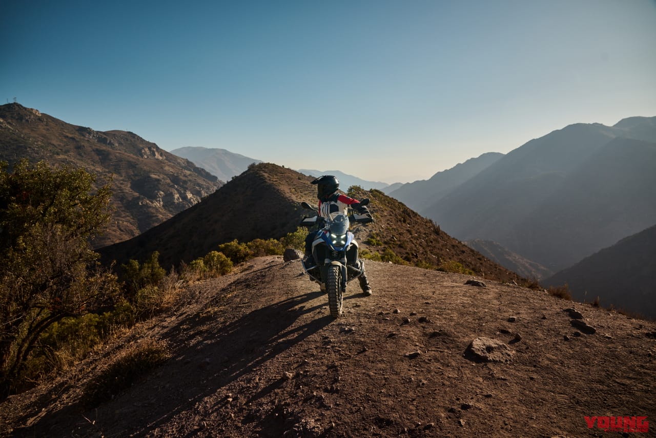 |BMW新型「R1300GS」は284万3000円から! 145psの新作エンジンと12kgの軽量化、自動車高調整や追従クルコン新装備で受注開始