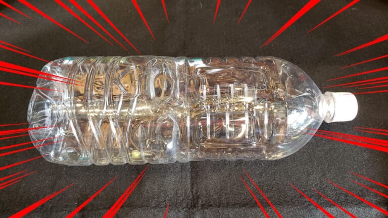 [DIY整備の裏技] “ペットボトル”を使ってオイル交換作業を安価＆簡単にやっつける!《2024年3月第2位》