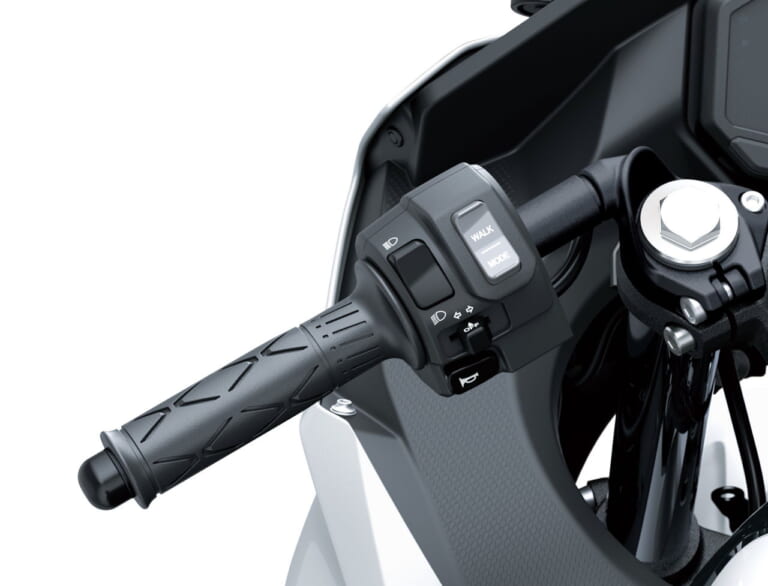 カワサキ|ニンジャ e-1|欧州仕様|2024年モデル|15秒の加速強化『eブースト』付き!! カワサキが新世代ニンジャ&Z「Ninja e-1」「Z e-1」を発表【欧州】