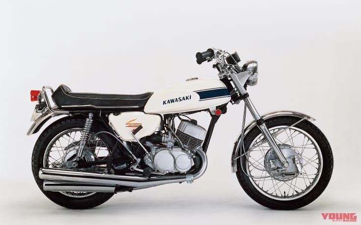 KAWASAKI H1(MACHⅢ)|Z1にマッハIIIも! カワサキワールド モーターサイクル事業70周年特別展示が9/26から開催