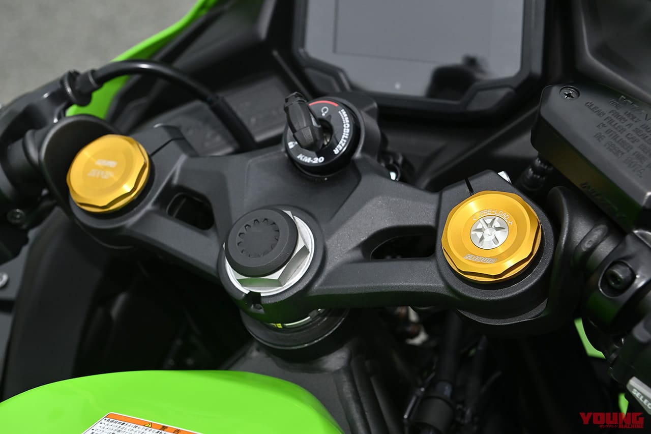|カワサキ ニンジャZX-25R SE・’23 vs ’22モデル新旧徹底比較テスト【進化型4気筒250ccの実力やいかに?】