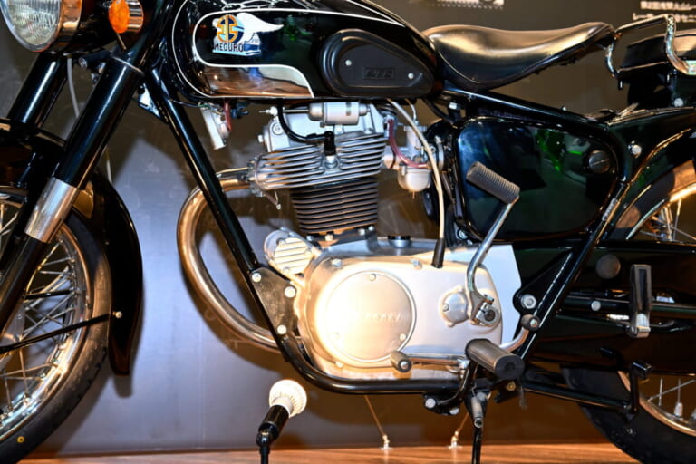 カワサキ250メグロSG エンジン|エンジンはKLX230と同じようで別モノ!! カワサキ「メグロS1」「W230」のことをガッツリ聞いてきた!