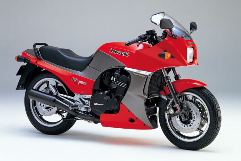 カワサキ|GPZ900R|【速報】Ninjaの40周年記念!! 「ニンジャZX-10R」と「ニンジャZX-4RR」に40thアニバーサリーエディション登場!