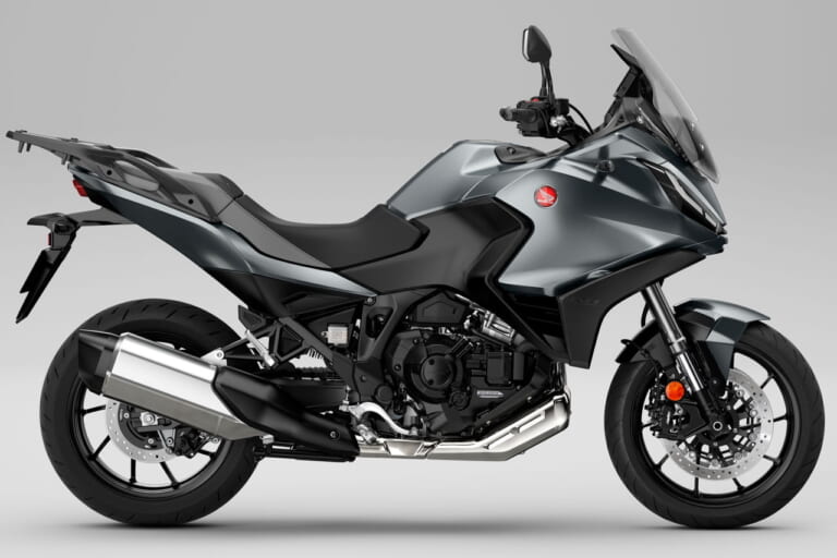 ホンダ|NT1100|2023年モデル|ホンダ「NT1100」にキャンディークロモスフィアレッド登場! 従来のグレーと合わせて全2色に