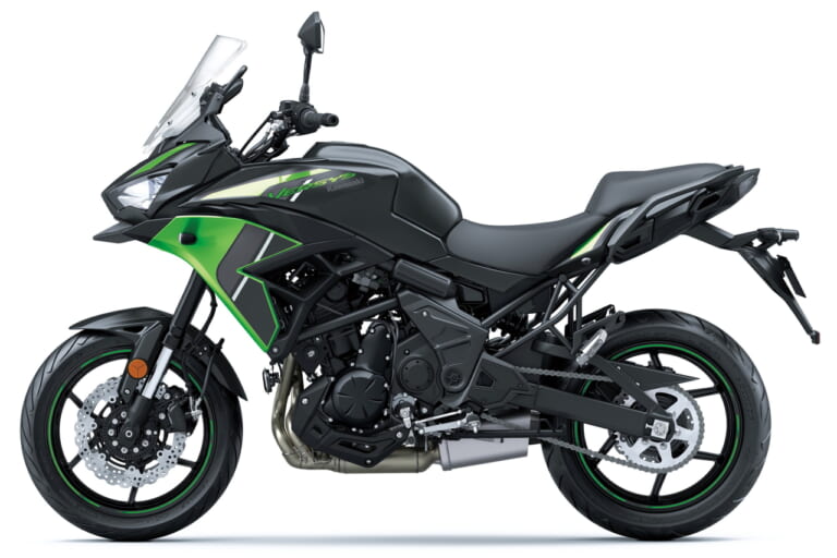 カワサキ|ヴェルシス650|2024年モデル|カワサキ新型「ヴェルシス650」が待望の発売決定! 可動ウインドシールドやトラコン、スマホ接続も装備するミドルツアラー
