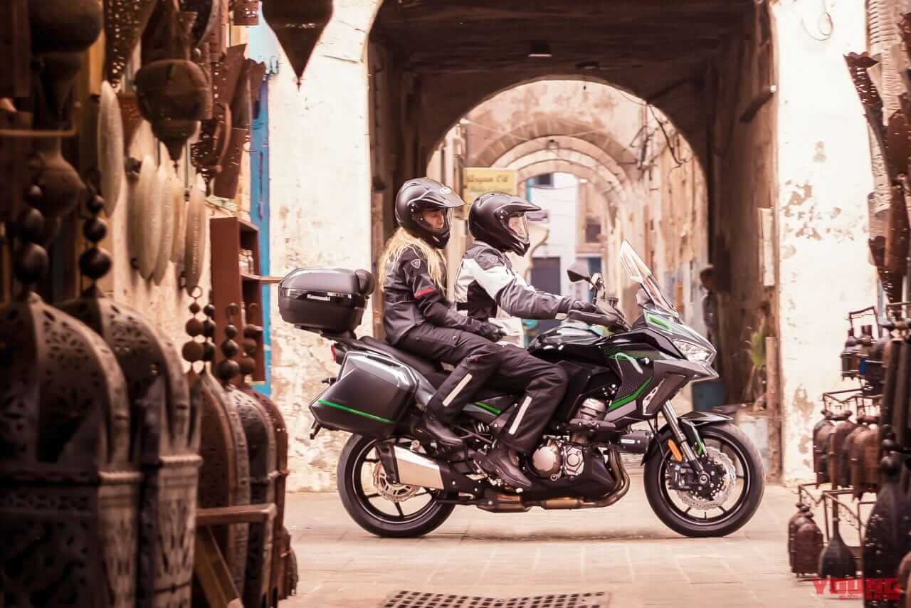 |カワサキ「ヴェルシス1000SE」の2024年モデルが登場! 4気筒&17インチ、電子制御サスペンション装備