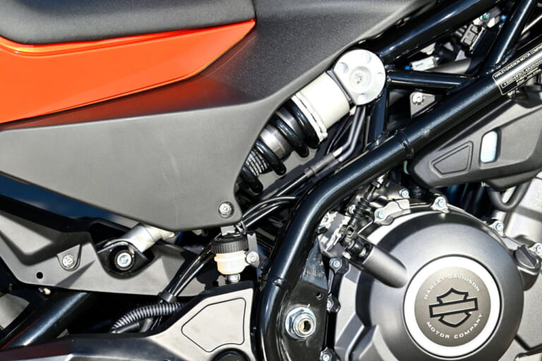 ハーレーダビッドソン|X350|ハーレーダビッドソン「X350」に乗った!! 機敏で扱いやすく、エンジンに味わいもあるストリートトラッカー【試乗インプレ】