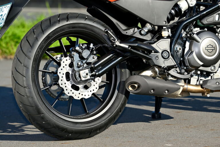 ハーレーダビッドソン|X350|ハーレーダビッドソン「X350」に乗った!! 機敏で扱いやすく、エンジンに味わいもあるストリートトラッカー【試乗インプレ】