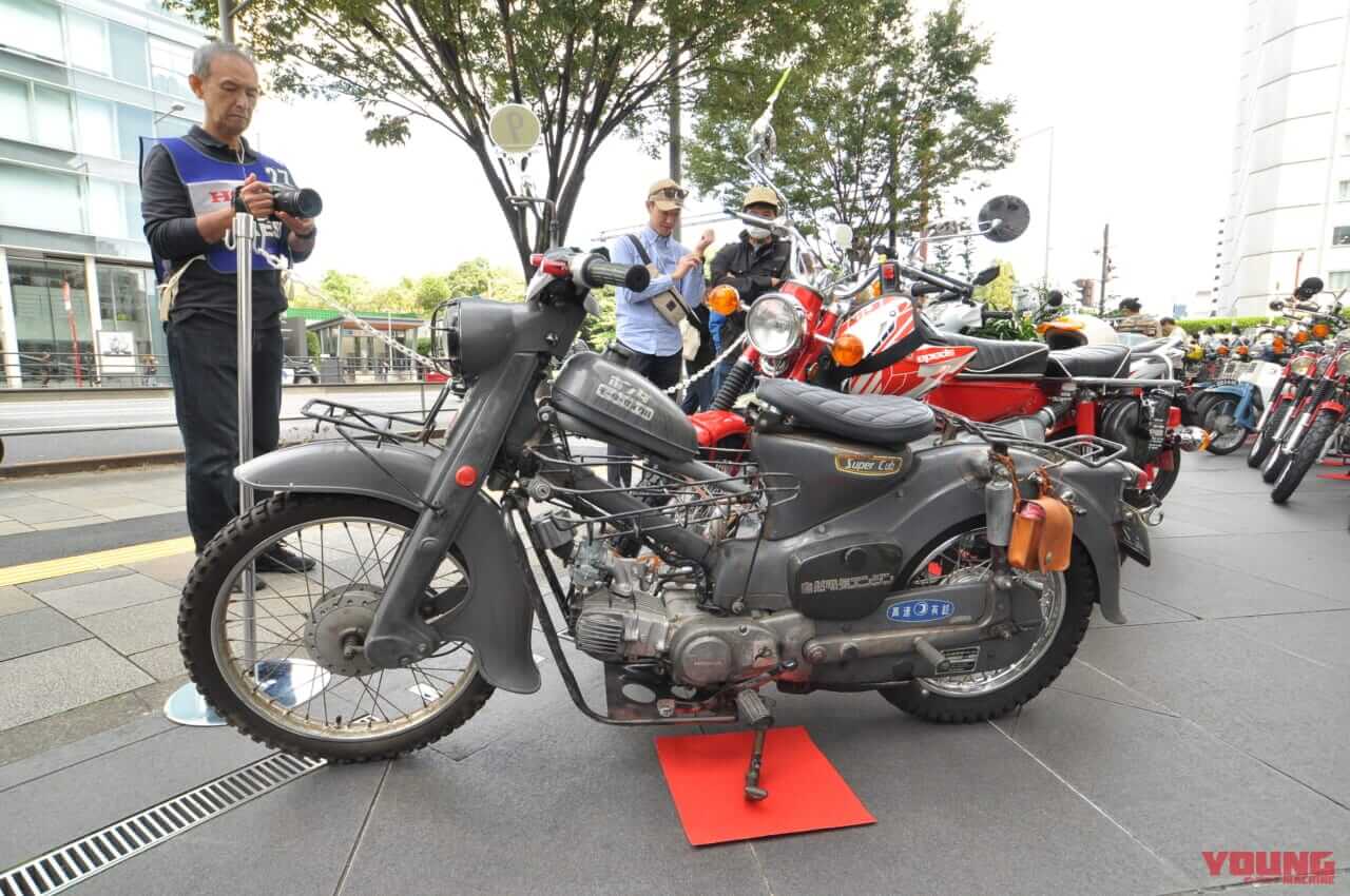 |ホンダ本社をカブジャックだ! 「第26回 カフェカブミーティングin青山」開催