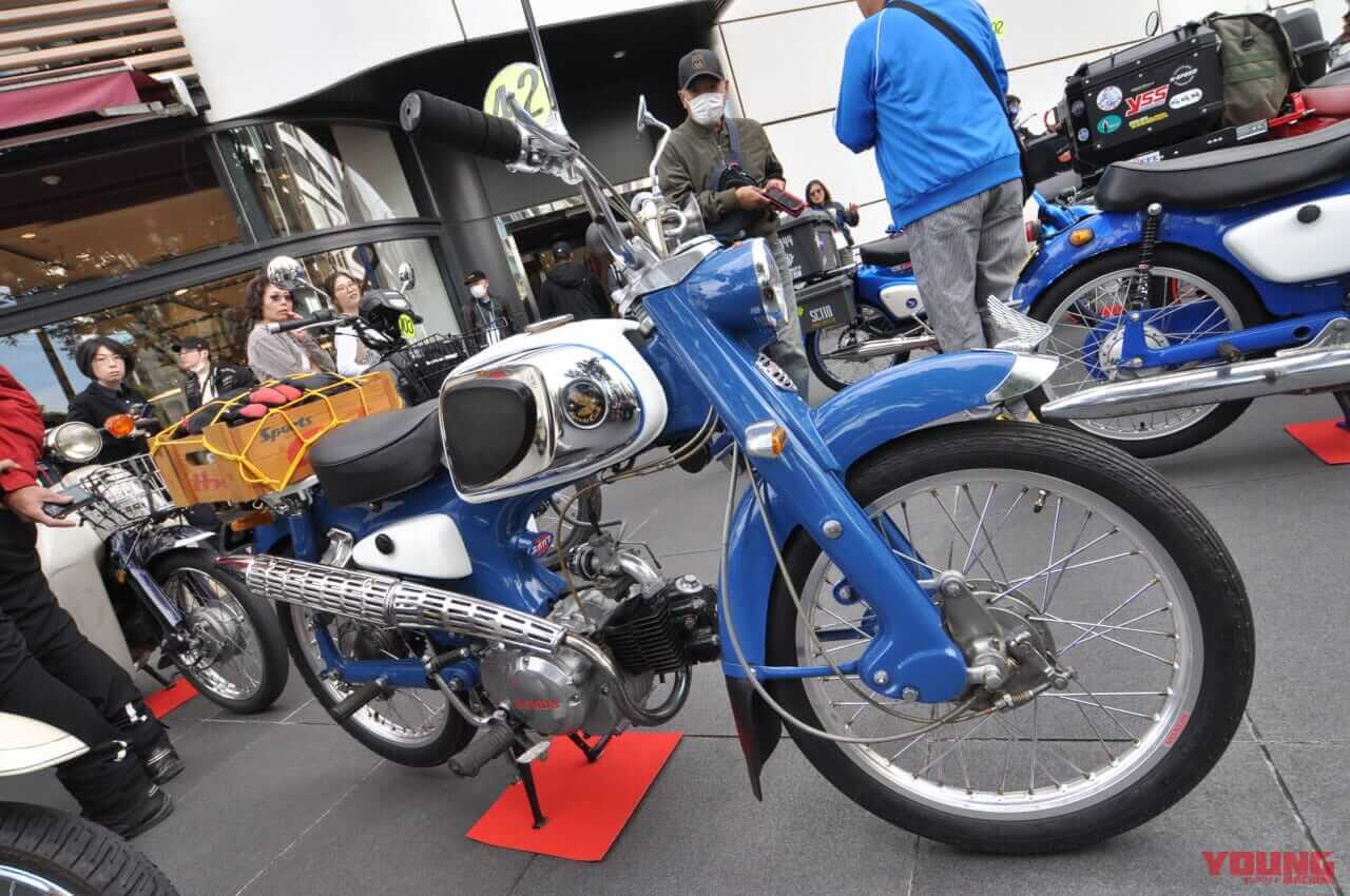 |ホンダ本社をカブジャックだ! 「第26回 カフェカブミーティングin青山」開催