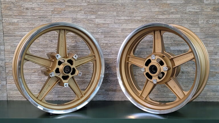 ハヤシレーシング|カワサキZ900RS用|ストリートサイクルホイール|伝説の“ハヤシ”ホイールがZ900RSに!! 当時のデザインのままボルトオン可能な「ストリートサイクルホイール」登場