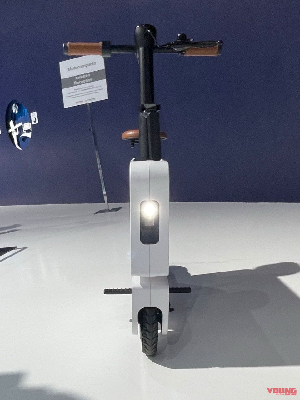 |復活のモトコンポ?! ホンダが「モトコンパクト」をJMS2023に展示! 箱型に折り畳める電動バイクがアメリカから渡来