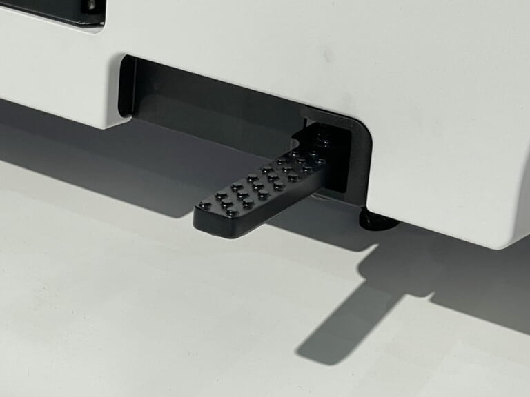 ホンダ|モトコンパクト|復活のモトコンポ?! ホンダが「モトコンパクト」をJMS2023に展示! 箱型に折り畳める電動バイクがアメリカから渡来