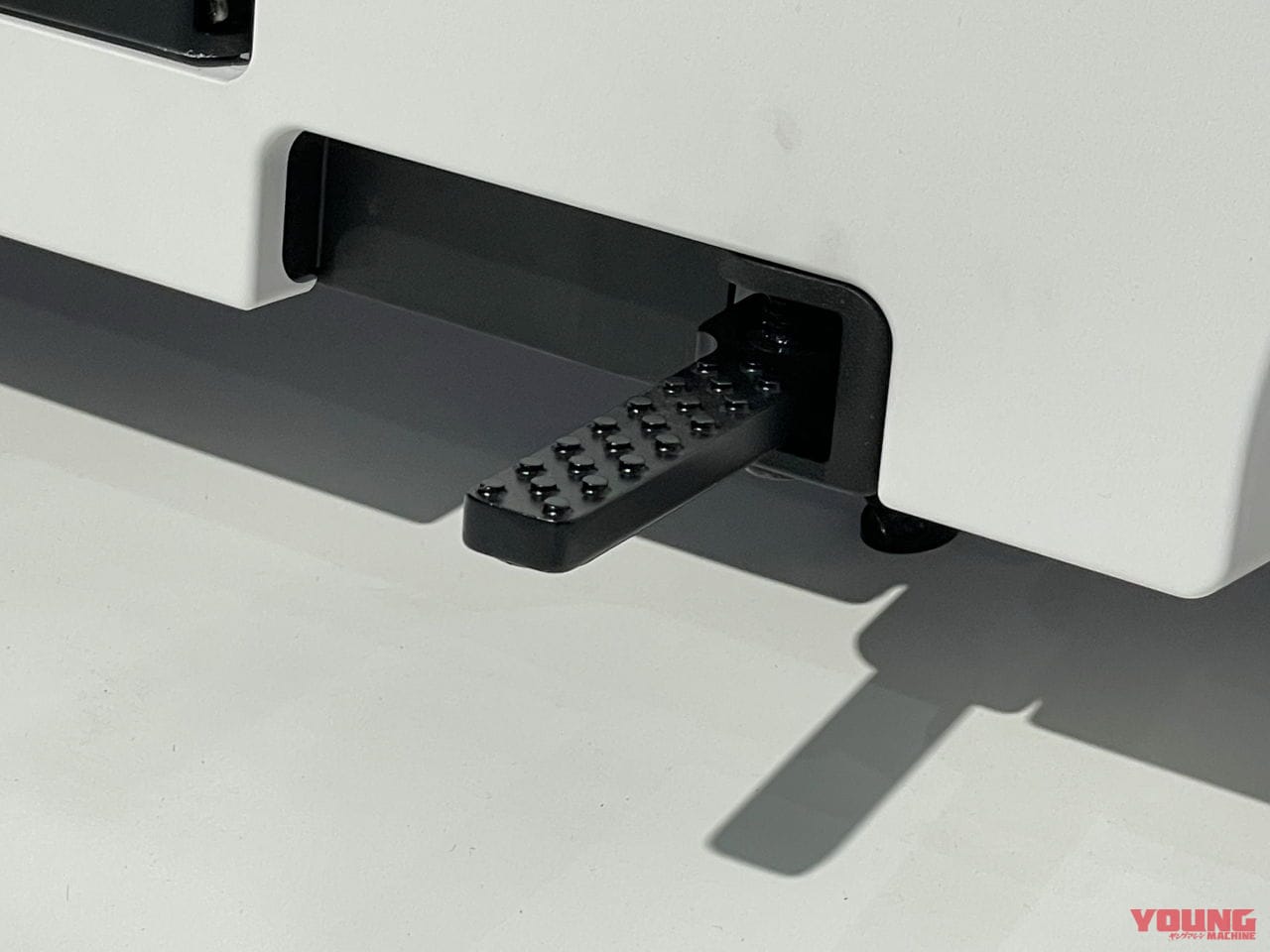 |復活のモトコンポ?! ホンダが「モトコンパクト」をJMS2023に展示! 箱型に折り畳める電動バイクがアメリカから渡来