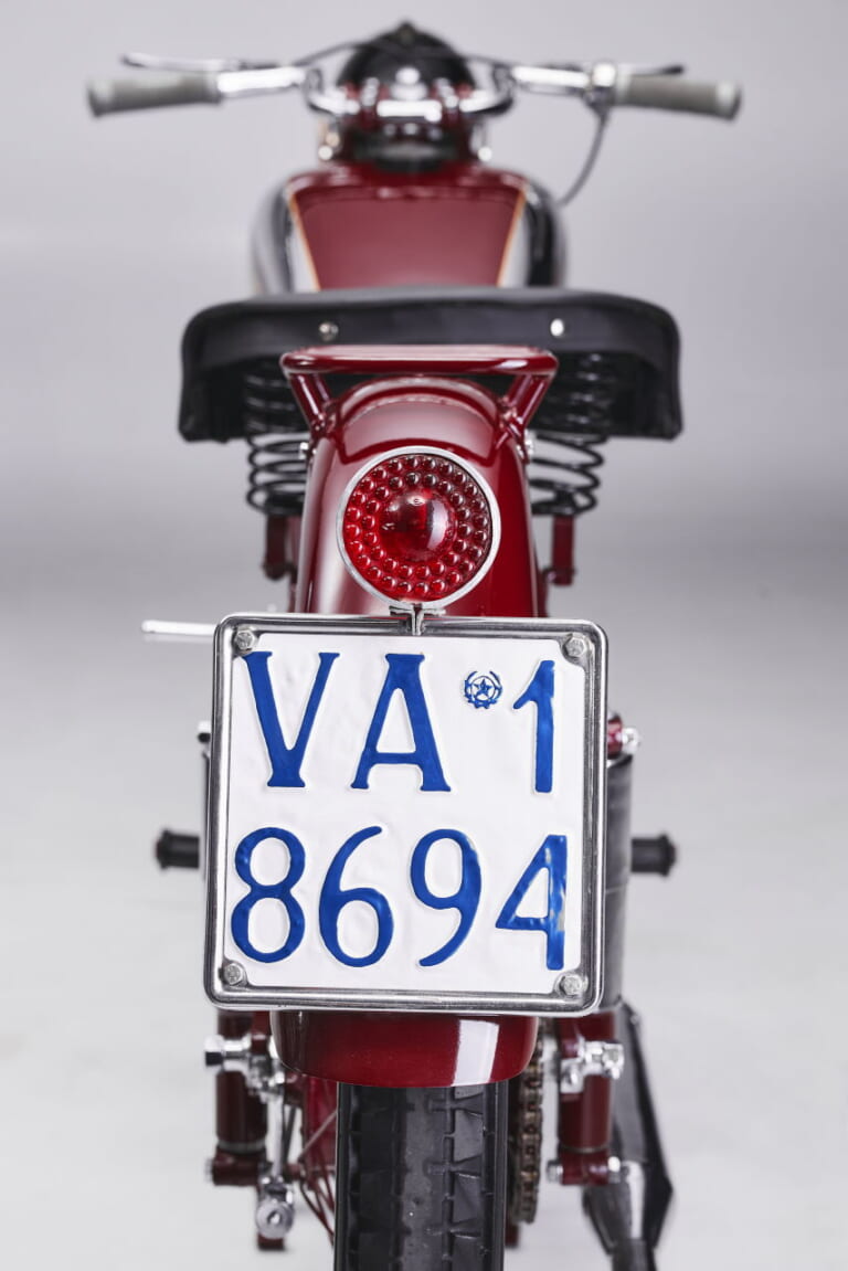 MV 98|【限定300台】98cc単気筒の“最初の1台”をオマージュ! MVアグスタが「スーパーヴェローチェ98 限定エディション」を発表