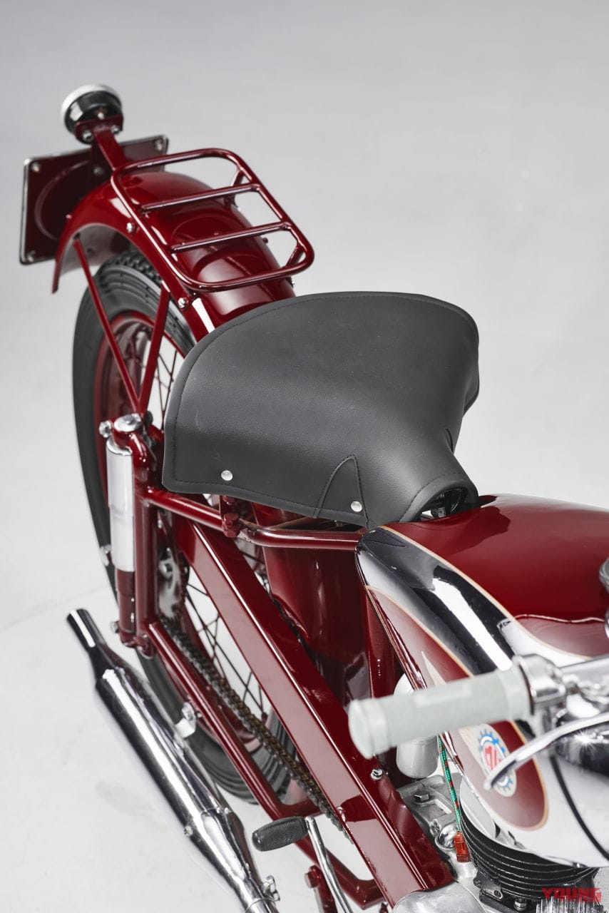 |【限定300台】98cc単気筒の“最初の1台”をオマージュ! MVアグスタが「スーパーヴェローチェ98 限定エディション」を発表