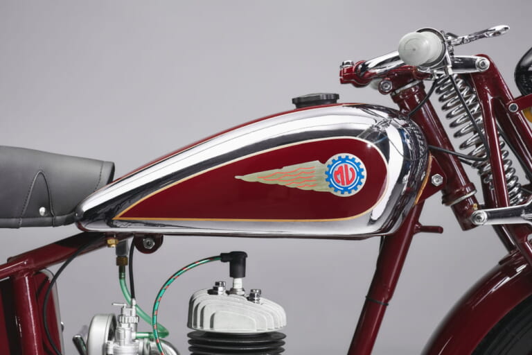 MV 98|【限定300台】98cc単気筒の“最初の1台”をオマージュ! MVアグスタが「スーパーヴェローチェ98 限定エディション」を発表