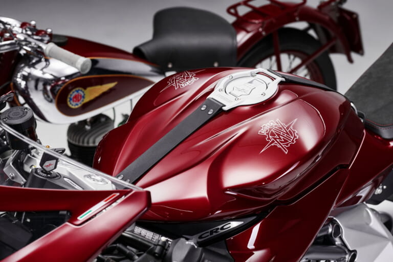 MV 98 & Superveloce 98 Edizione Limitata|【限定300台】98cc単気筒の“最初の1台”をオマージュ! MVアグスタが「スーパーヴェローチェ98 限定エディション」を発表