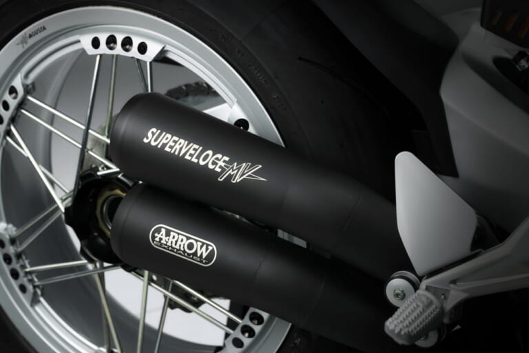 Superveloce 98 Edizione Limitata with Racing Kit|【限定300台】98cc単気筒の“最初の1台”をオマージュ! MVアグスタが「スーパーヴェローチェ98 限定エディション」を発表