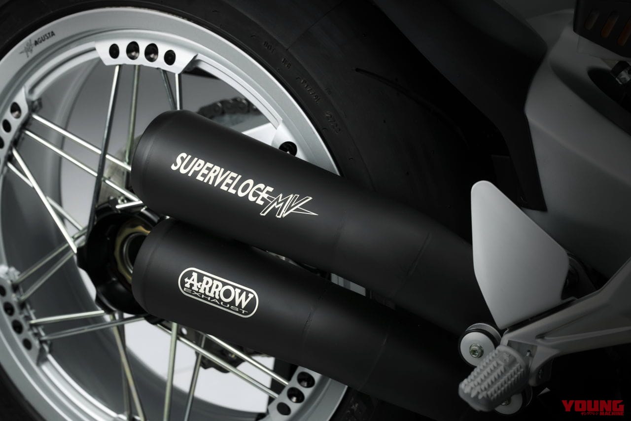 |【限定300台】98cc単気筒の“最初の1台”をオマージュ! MVアグスタが「スーパーヴェローチェ98 限定エディション」を発表