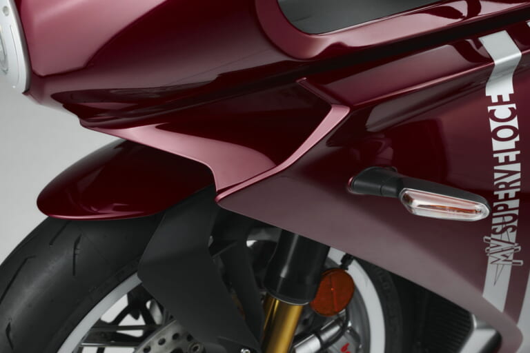 Superveloce 98 Edizione Limitata|【限定300台】98cc単気筒の“最初の1台”をオマージュ! MVアグスタが「スーパーヴェローチェ98 限定エディション」を発表