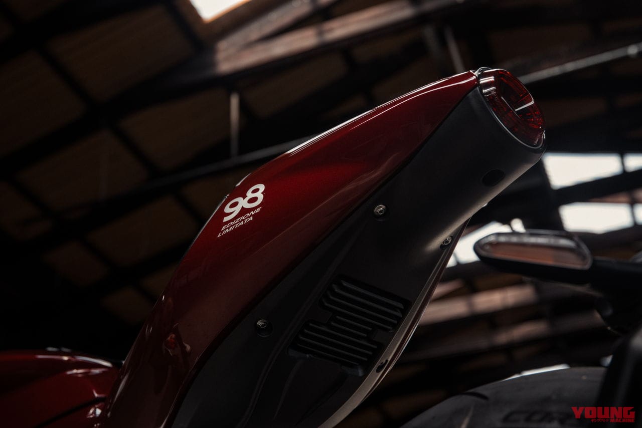 |【限定300台】98cc単気筒の“最初の1台”をオマージュ! MVアグスタが「スーパーヴェローチェ98 限定エディション」を発表