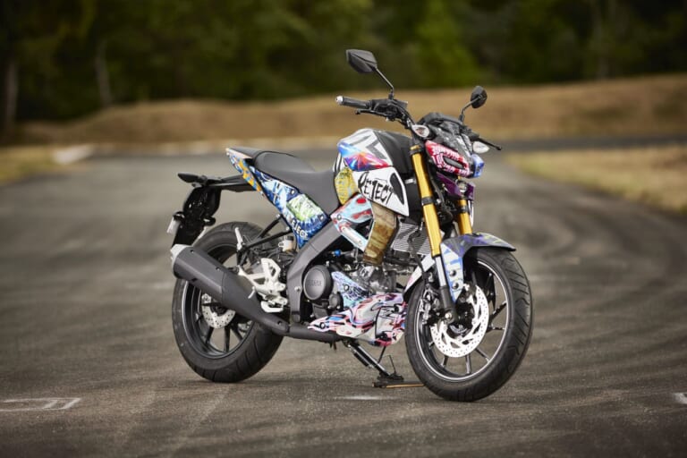 YAMAHA MT-125 REJECT|【ヤマハ×eスポーツ】REJECTコラボMT-125がリアルとバーチャルで駆け巡る!