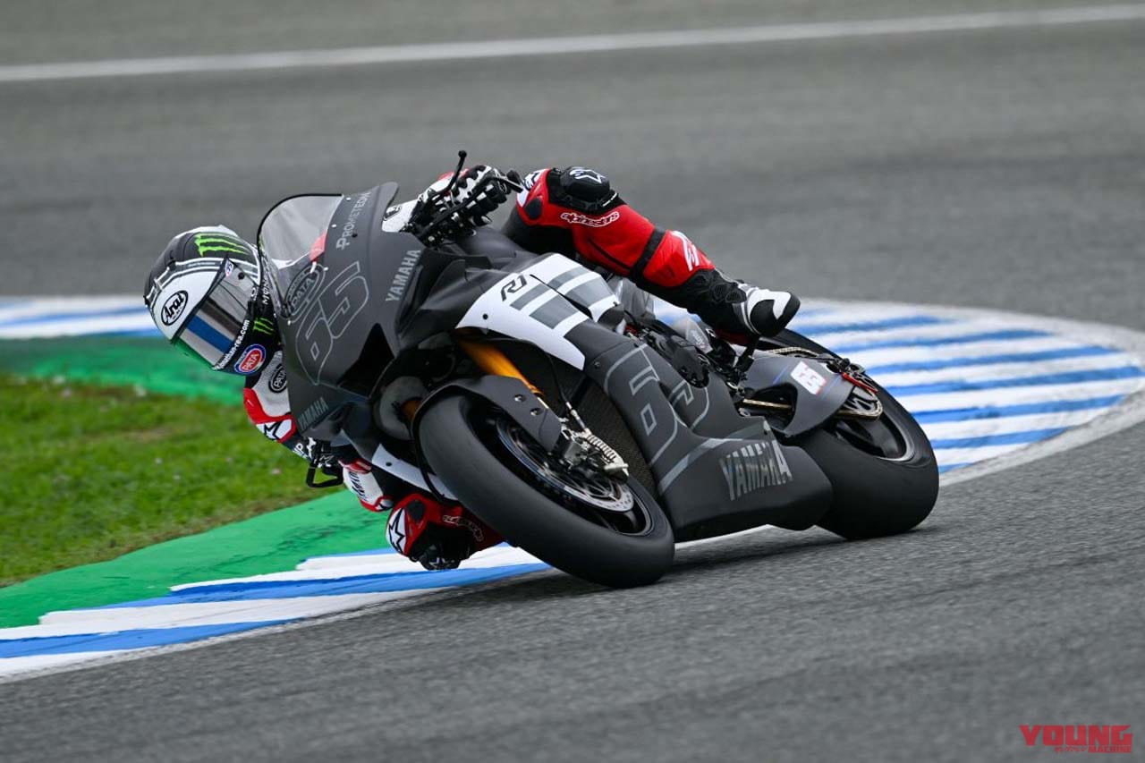 |ジョナサン・レイがヤマハYZF-R1で走り出す! ゼッケン65のテスト仕様車とレーシングスーツ姿を初公開