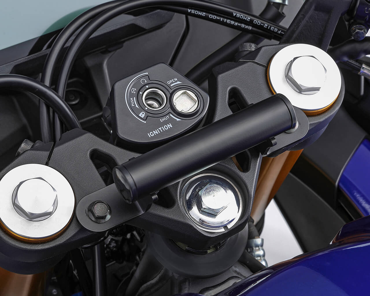 ヤマハYZFシリーズの末弟R15／R125の安心と快適性を高めるアイテムが登場!│WEBヤングマシン｜新車バイクニュース