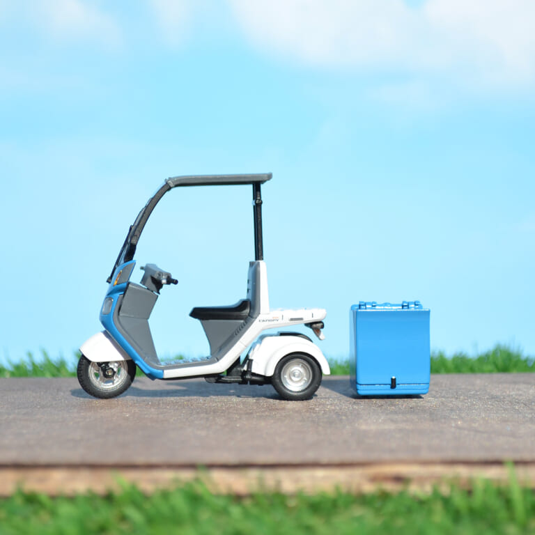 ケンエレファント ホンダ ジャイロキャノピー|ボックス着脱可! ホンダ「ジャイロキャノピー」がミニチュアフィギュアで11月下旬に登場